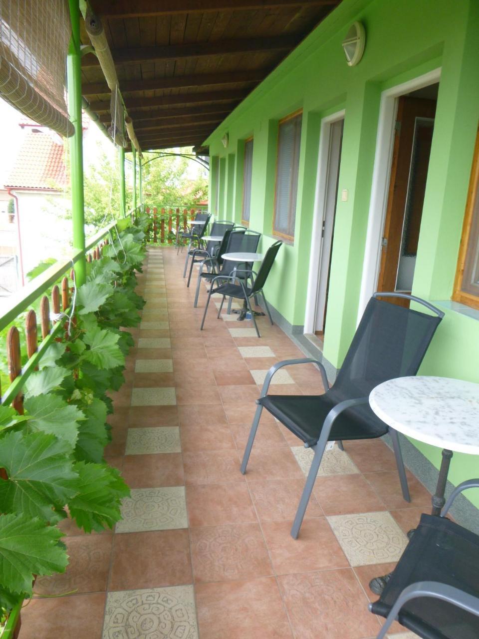 Afrodita Sturovo Exterior foto